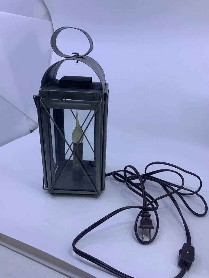 GALVANIZED PLUG IN LANTERN.