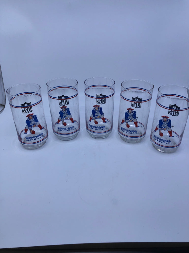 5 NFL PATRIOTS WATER GLASSES.
