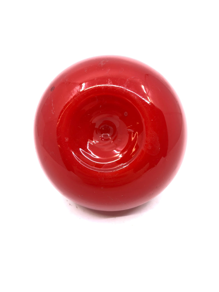 RED GLASS TOMATO.