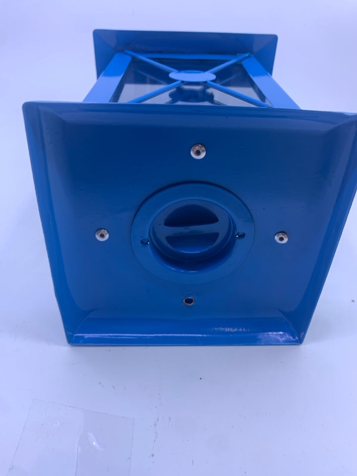 BLUE METAL TEA LIGHT LANTERN.