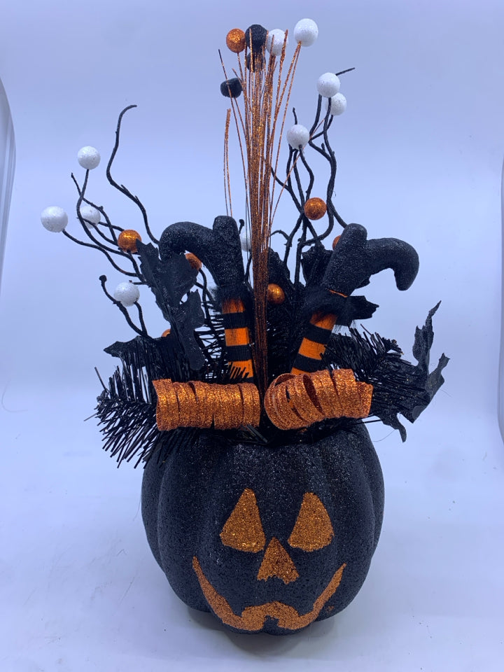 BLACK AND ORANGE JACK O LANTERN ARRANGEMENT.