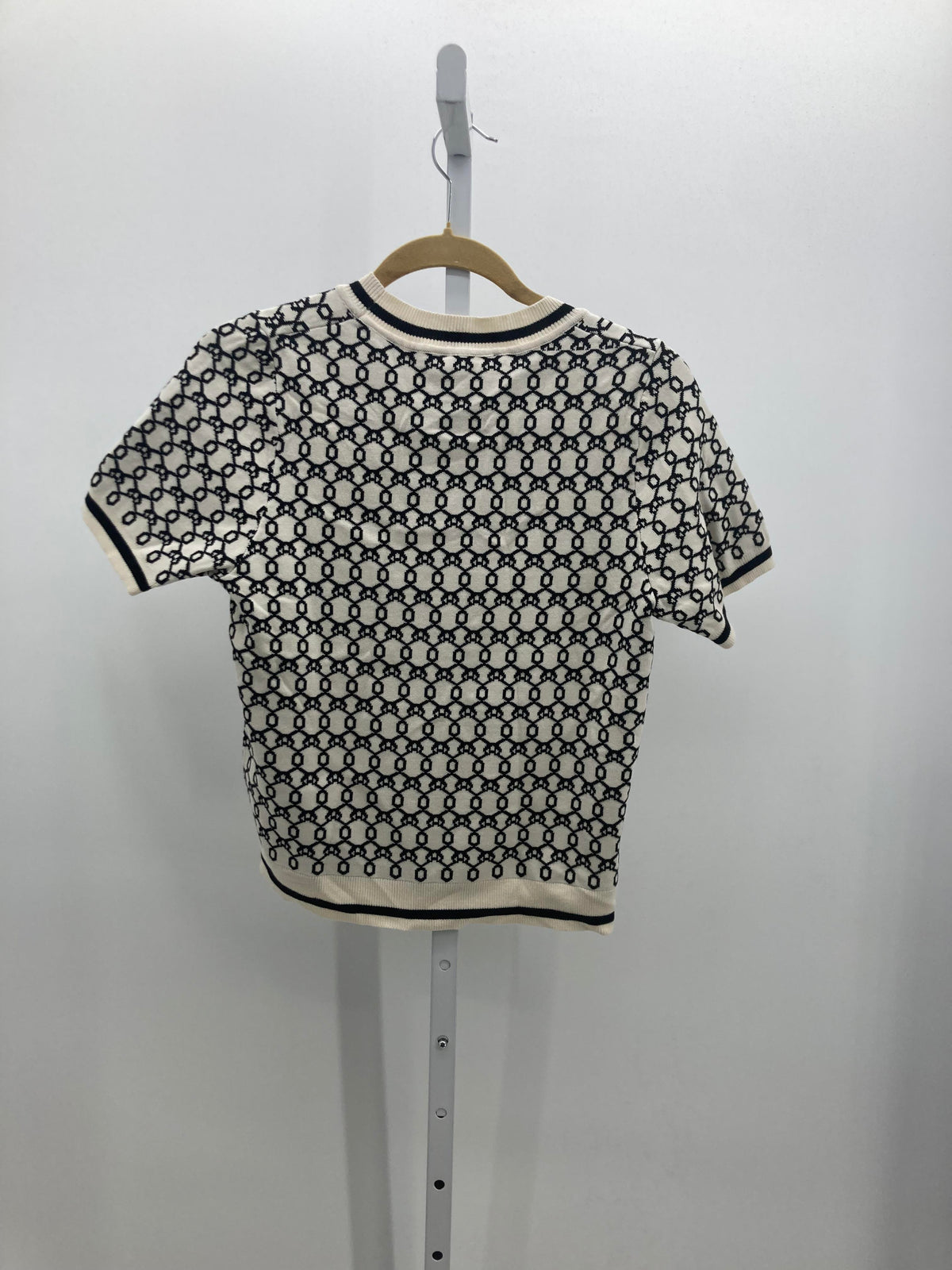 Adrianna Papell Size Medium Misses Short Slv Sweater