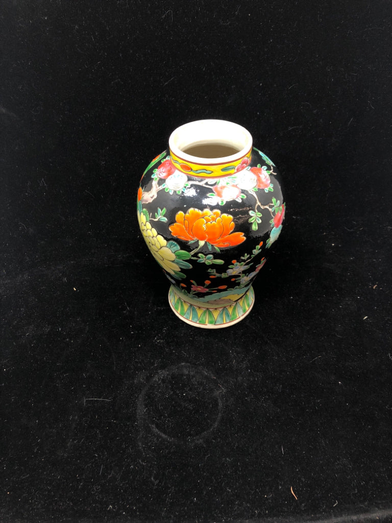 VTG JAPANESE FLORAL BLACK CANISTER W/LID.