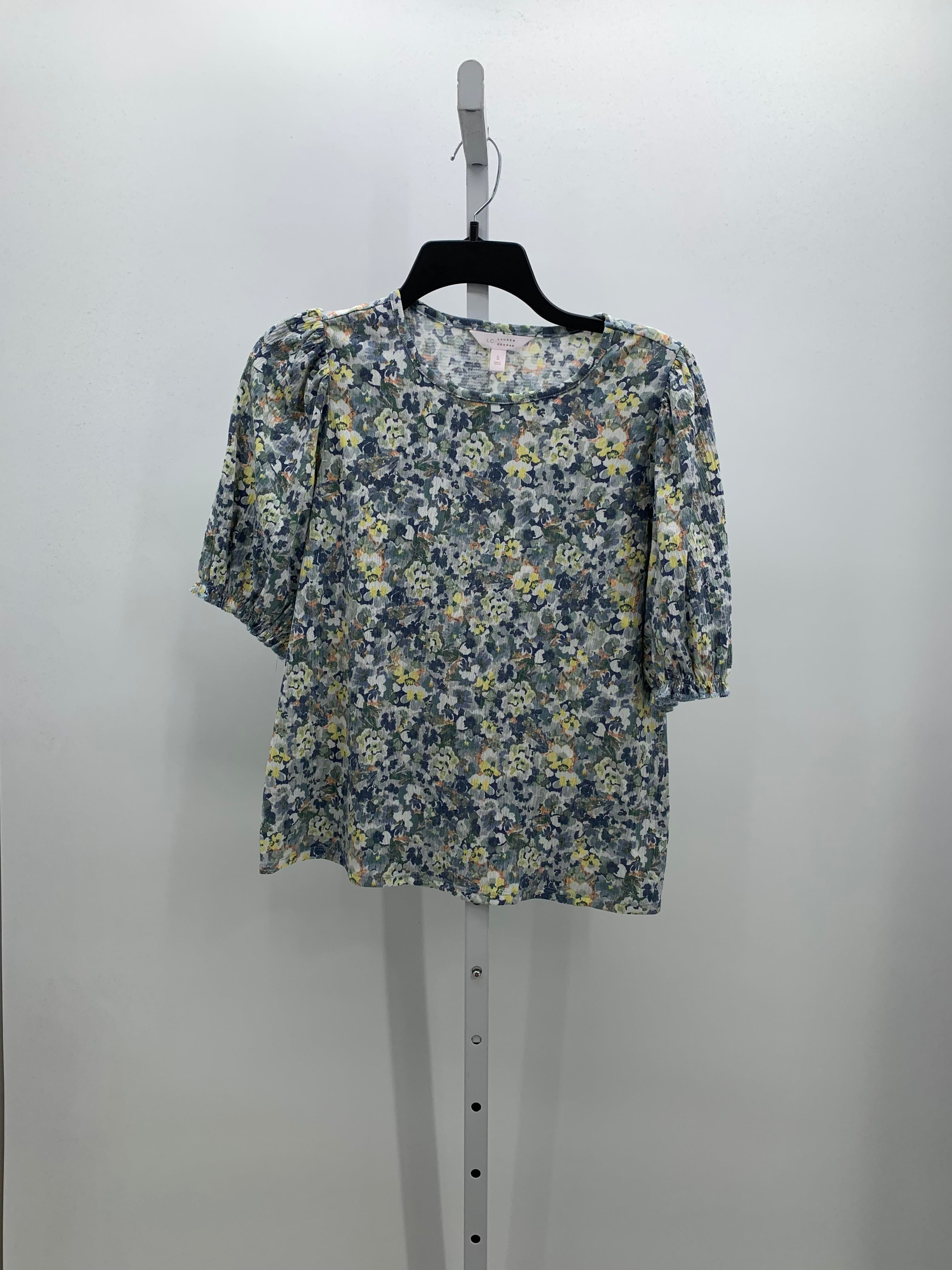 Lauren Conrad Size Small Misses Short Sleeve Shirt