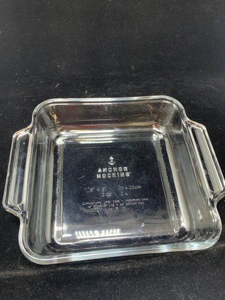 ANCHOR HOCKING CLEAR GLASS BAKING DISH.