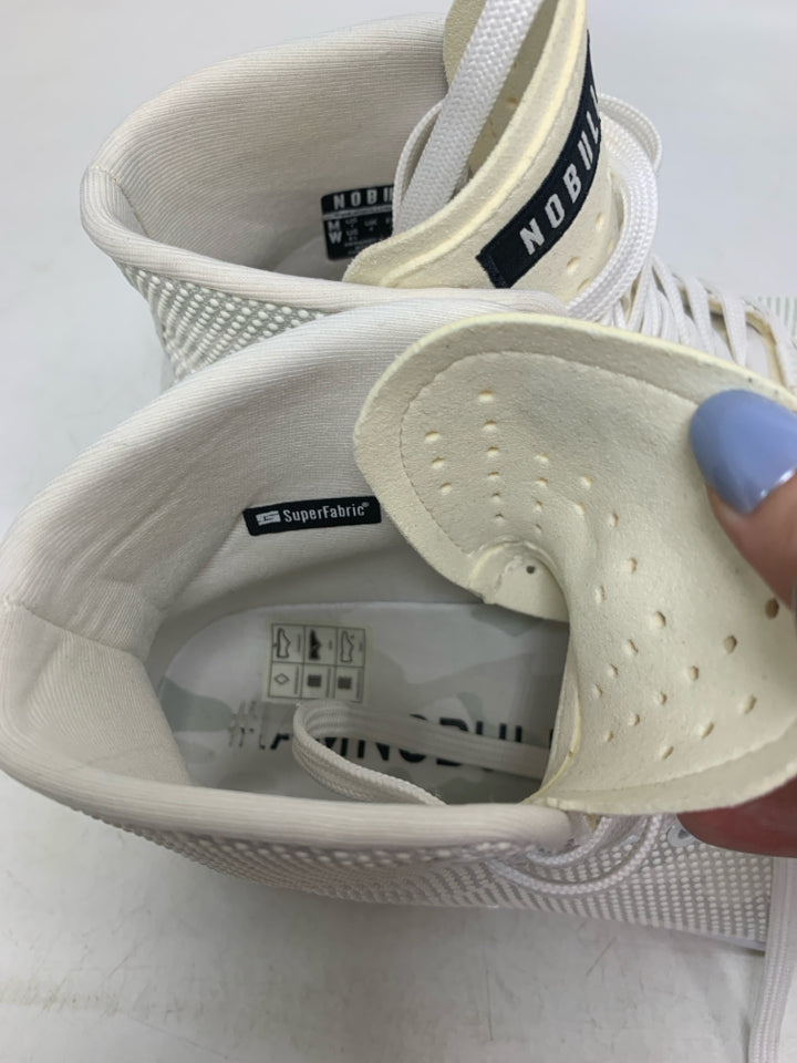 Nobull High Top Outwork Trainer Shoes (Men-7, Women-8.5)