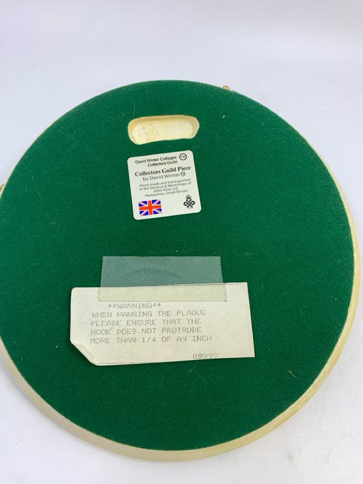COLLECTORS GUILD PIECE 3D PLAQUE DAVID WINTER.