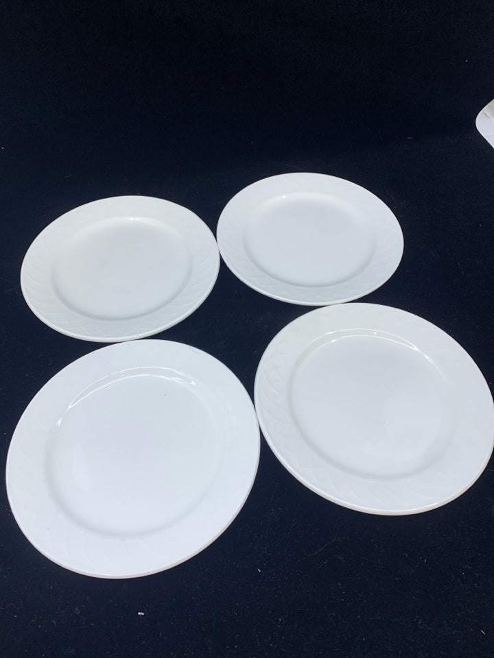 4 SMALL WHITE APPETIZER PLATES.