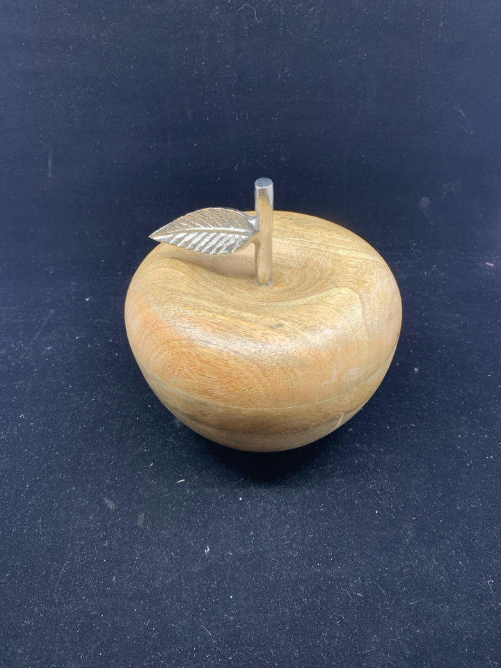 WOOD APPLE TABLE DECOR.