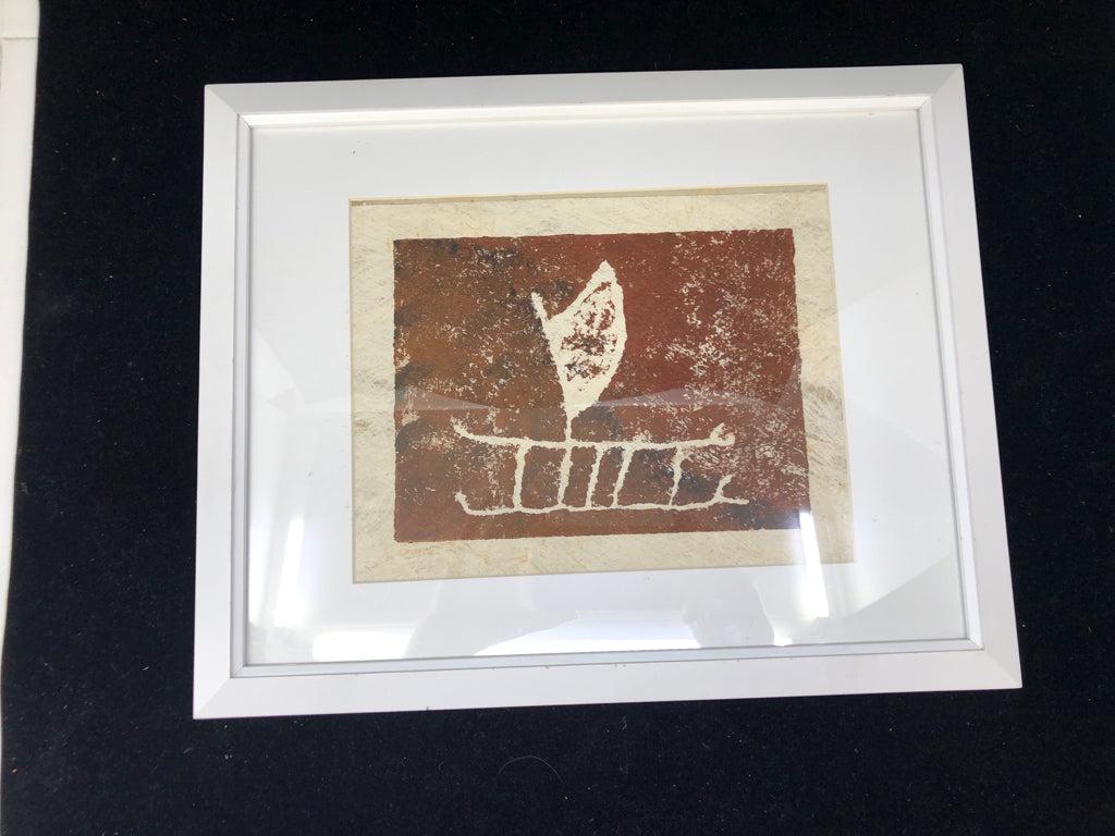 ABSTRACT PHOTO RUST BACKGROUND W/ WHITE DRAWING IN WHITE FRAME.