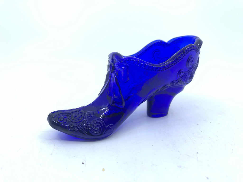 VTG BLUE GLASS VICTORIAN SHOE.