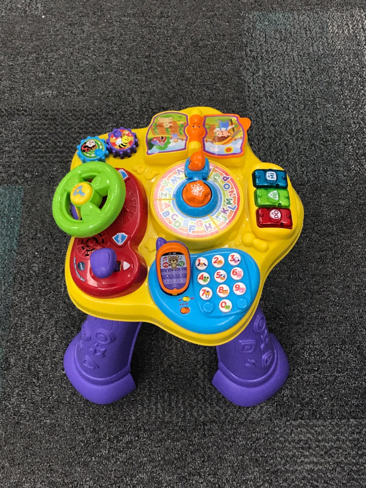 VTech Magic Star Learning Table