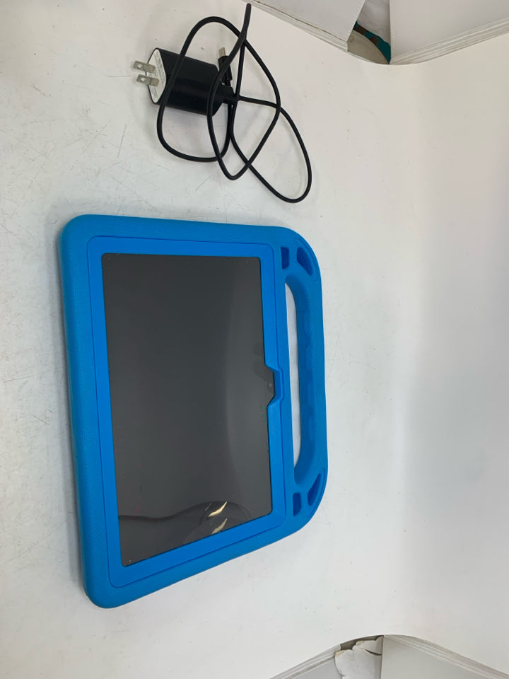 Amazon Fire HD 10 Tablet w/ Case & Charger