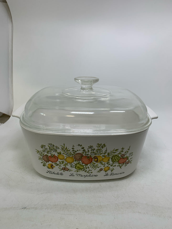 VTG LARGE CASSEROLE DISH W/ LID.