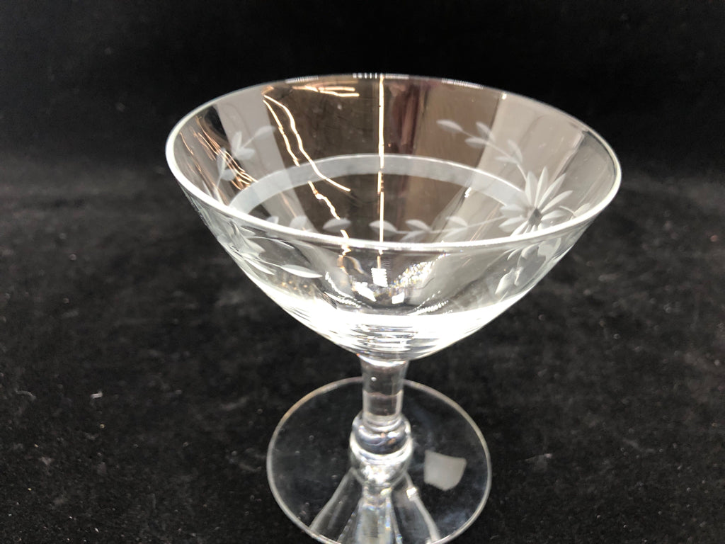 2 FLORAL ETCHED MARTINI GLASSES.
