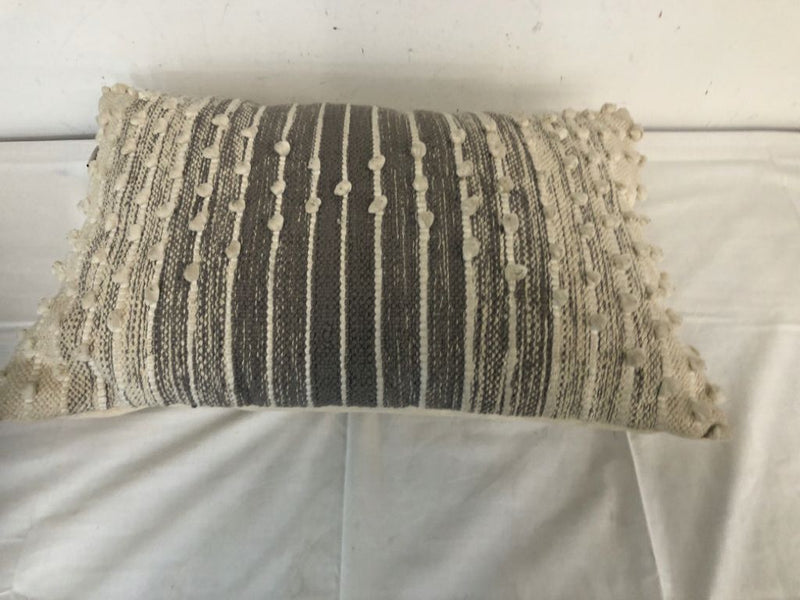 WOVEN URBAN 86 RECTANGLE PILLOW WHITE/GRAY WITH EMBOSSED CIRCLES.