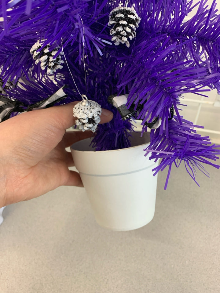 PURPLE CHRISTMAS TREE BLACK/WHITE BOWS/PINECONES.