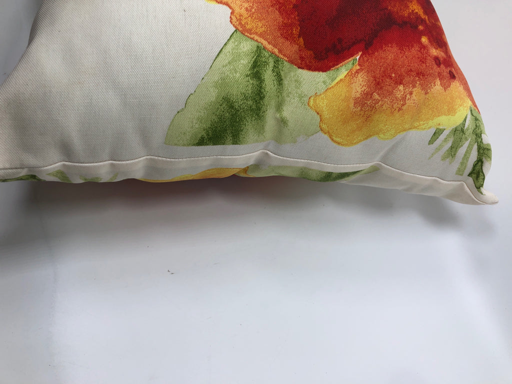 WATER-COLOR STYLE ORANGE FLORAL PILLOW.