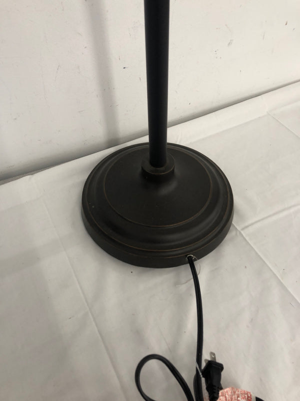 BLACK BASE FLOOR LAMP W CREAM SHADE.