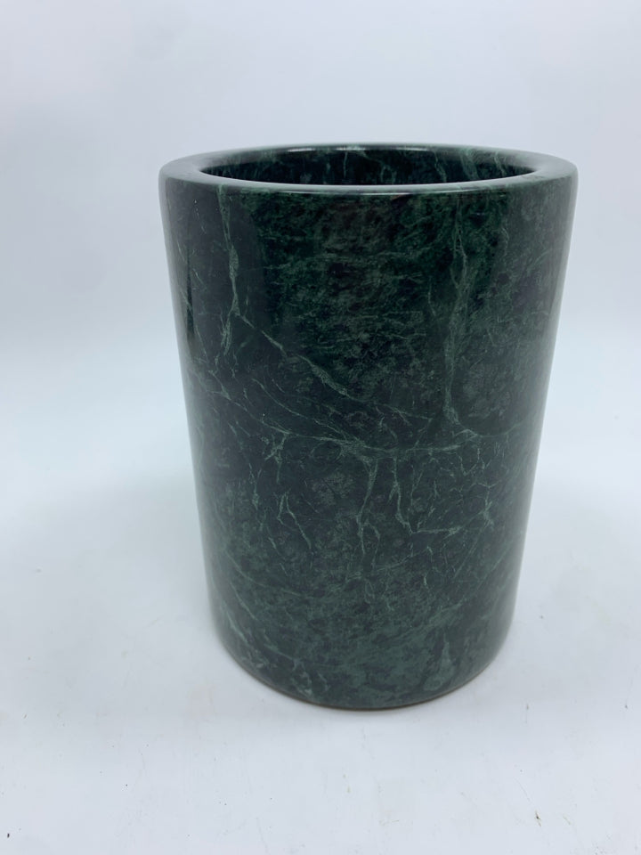 GREEN MARBLE UTENSIL HOLDER.