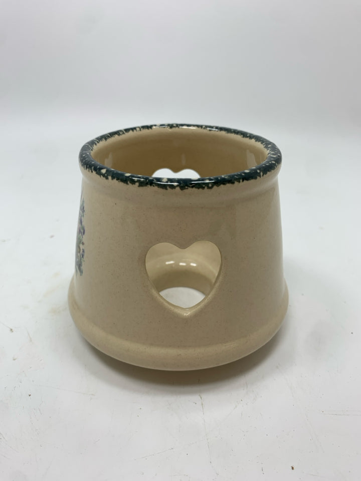 STONEWARE CANDLE TOPPER W/FLORAL BOUQUET.
