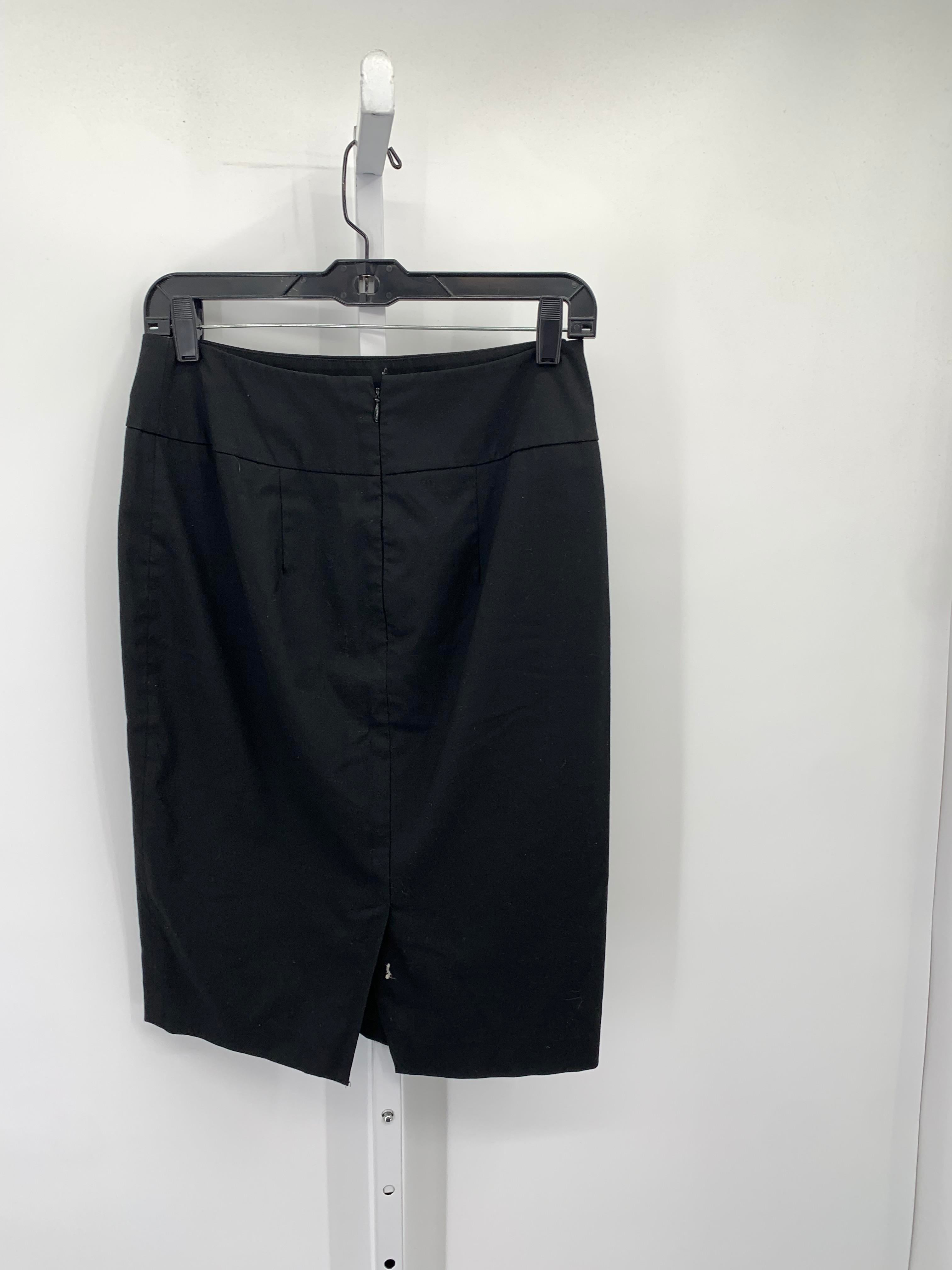 Mossimo Size 6 Misses Skirt