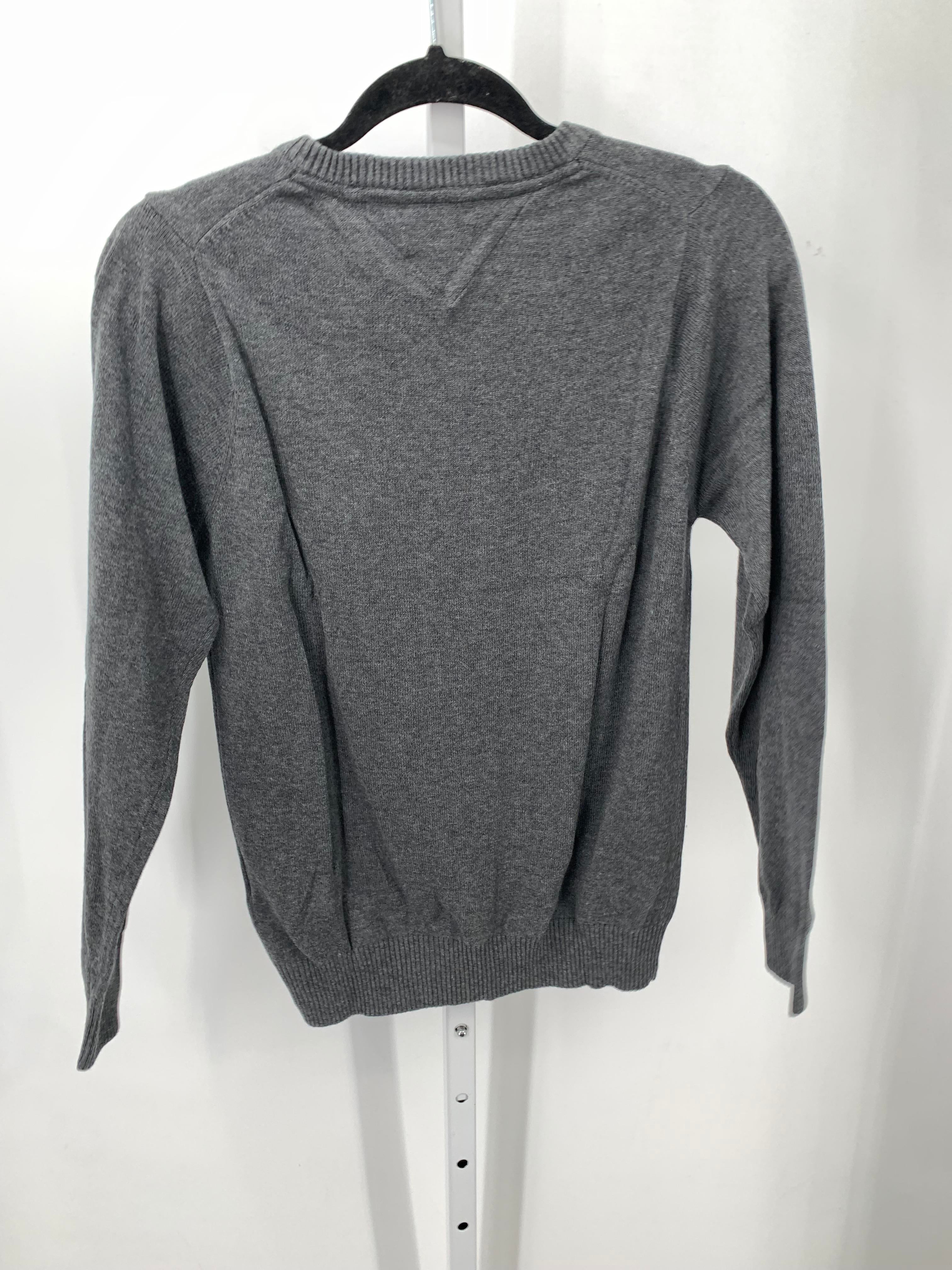 NEW SAINT JOHN'S VNECK