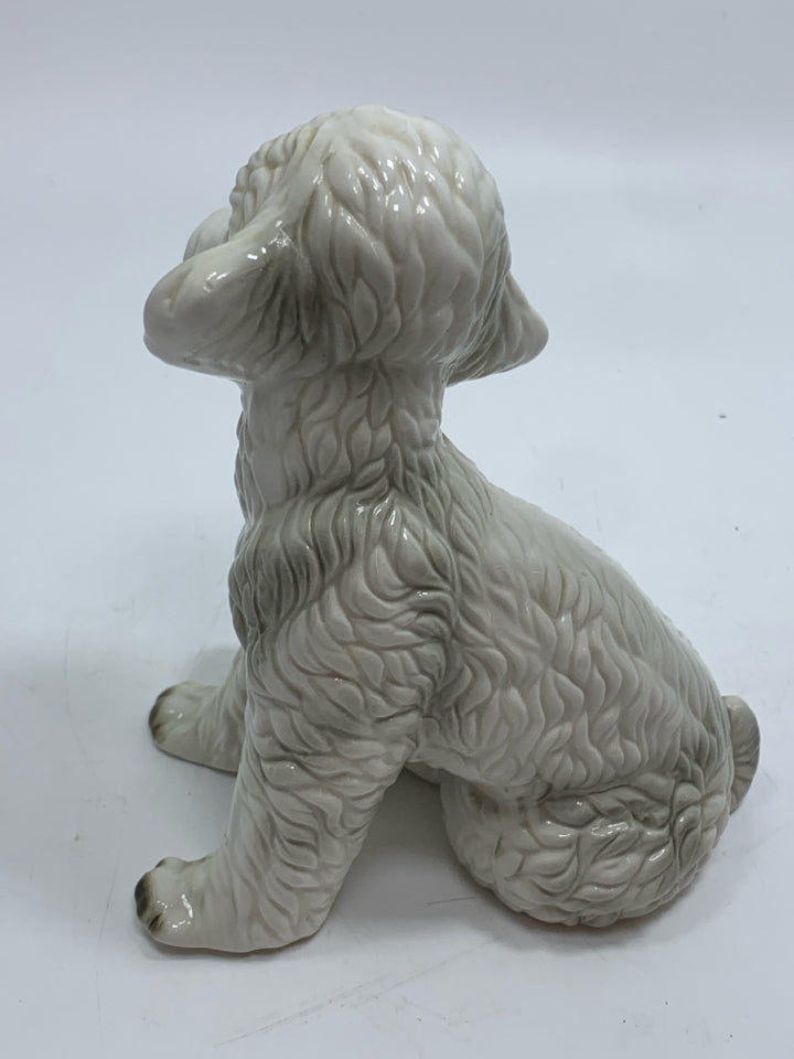 ROYAL CROWN PORCELAIN POODLE FIGURINE.