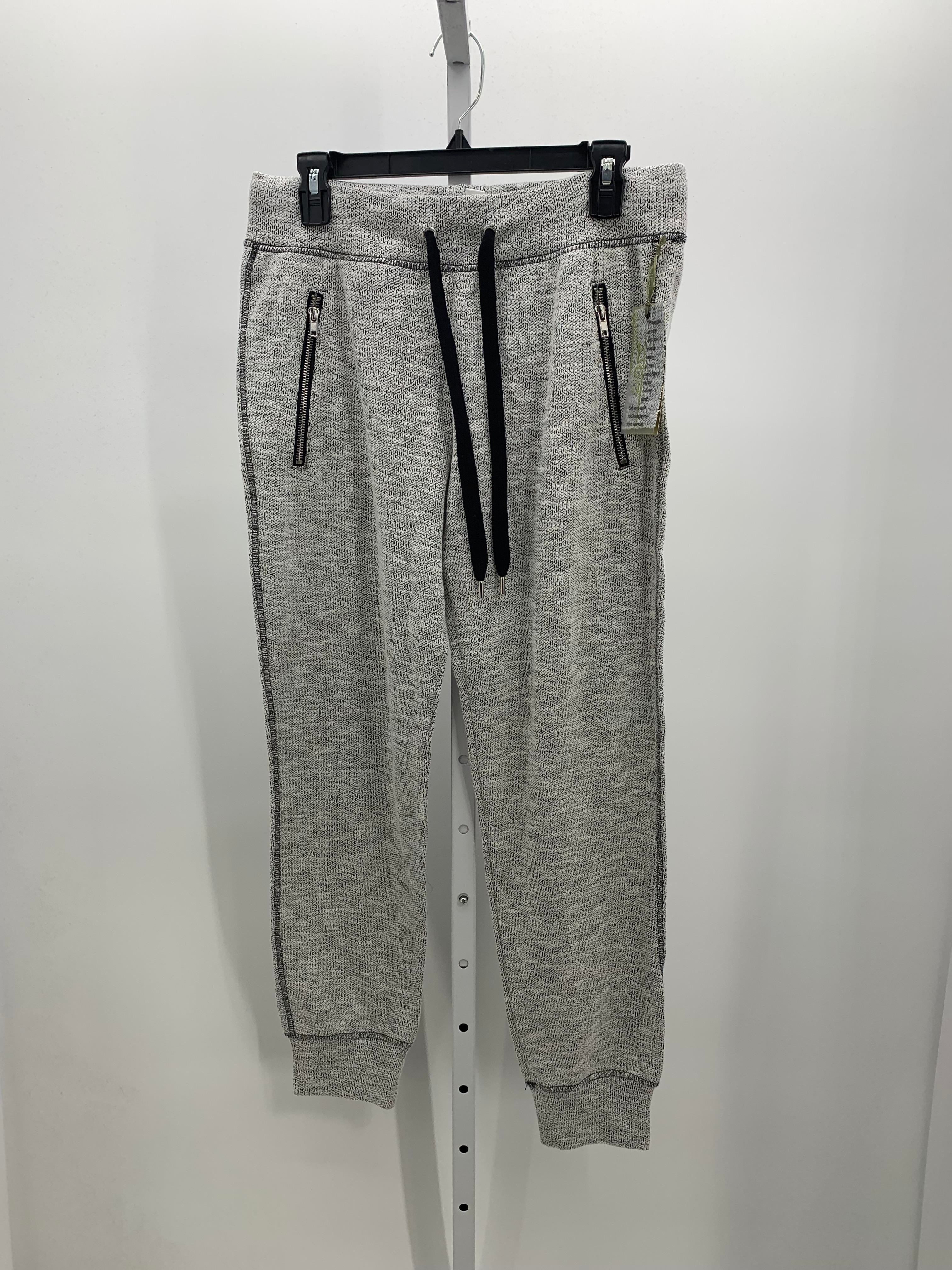 Green Tea Size Large Misses Sweat Pants