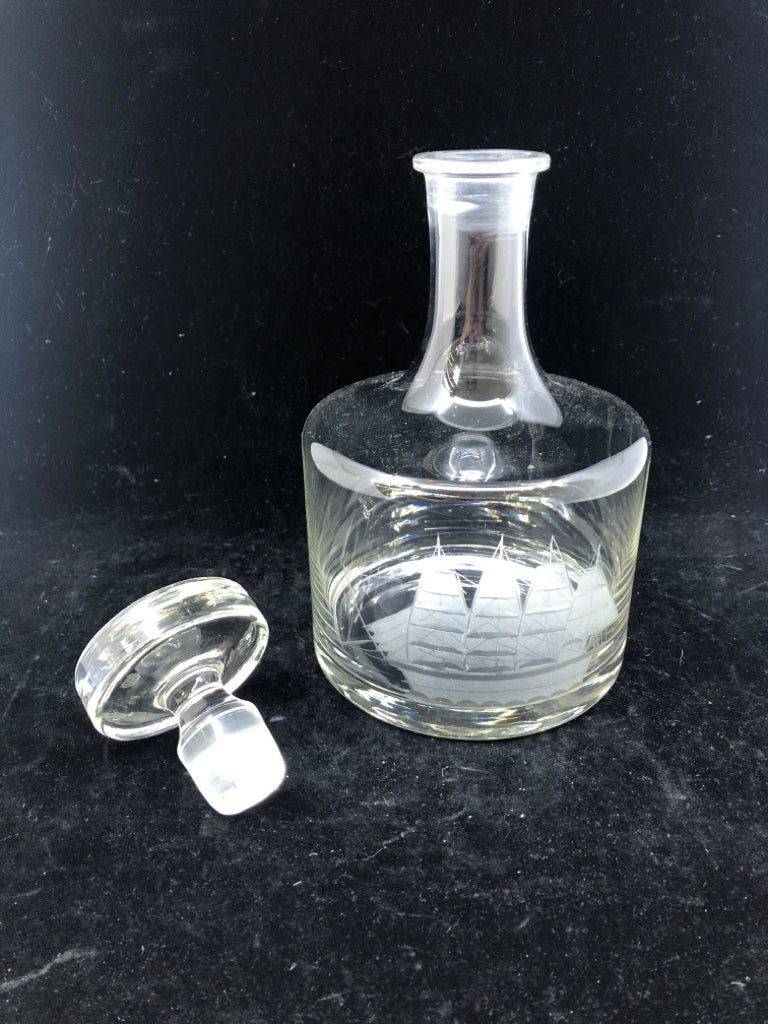 ETCHED BOAT W/ GLASS DECANTER W/ HEAVY FLAT TOP.