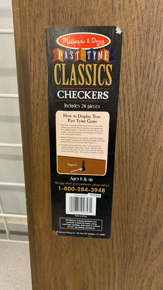 WOOD MELISSA AND DOUG CHECKER BOARD W/WOOD PIECES.