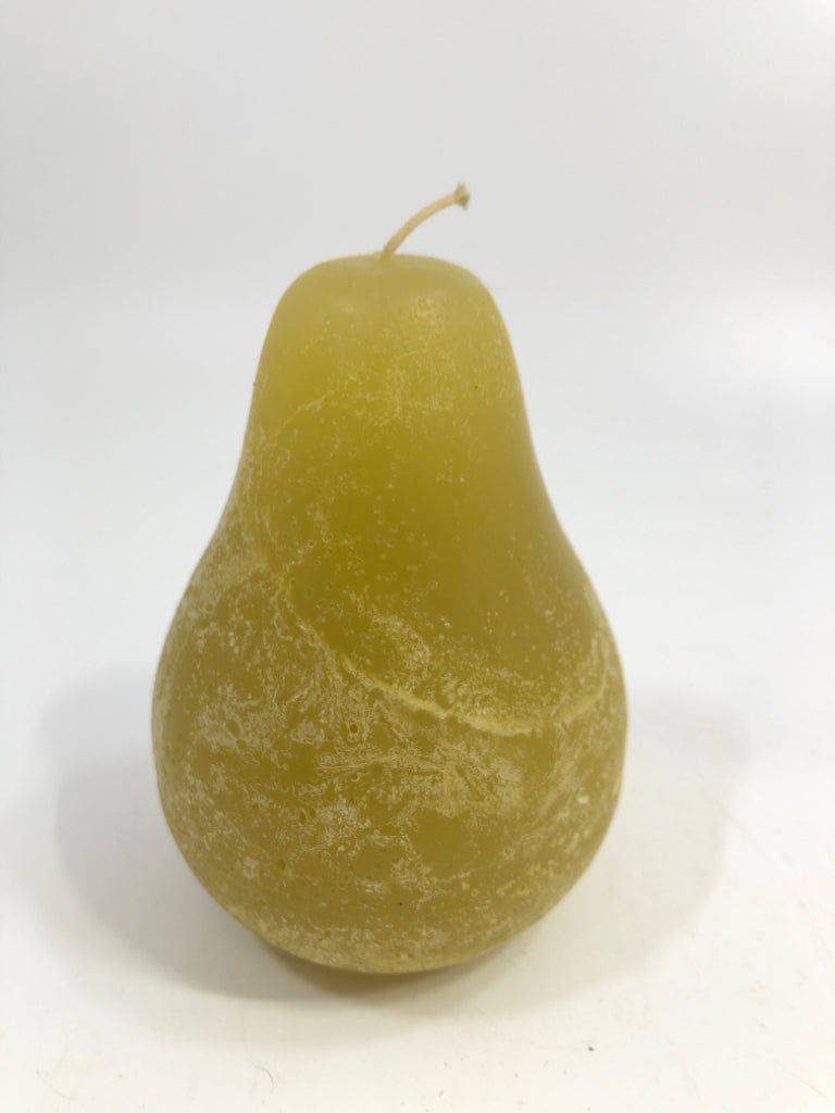YELLOW PEAR CANDLE.