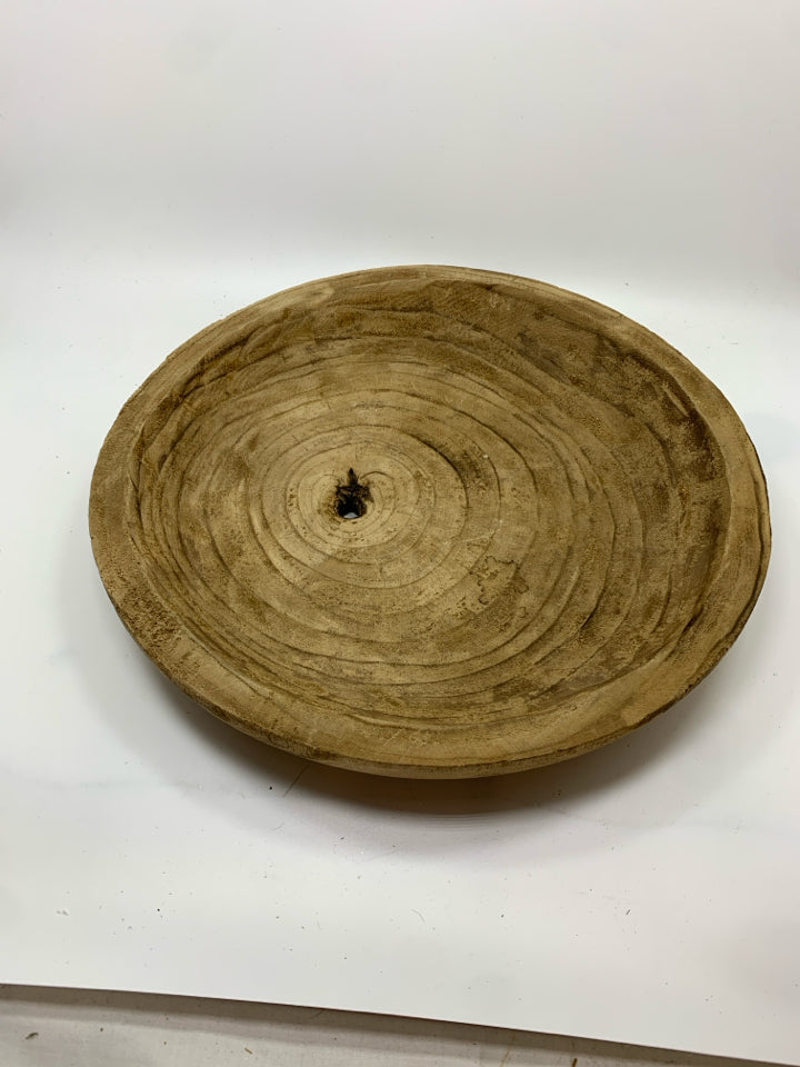 ROUND RECLAIMED WOOD CENTERPIECE BOWL.