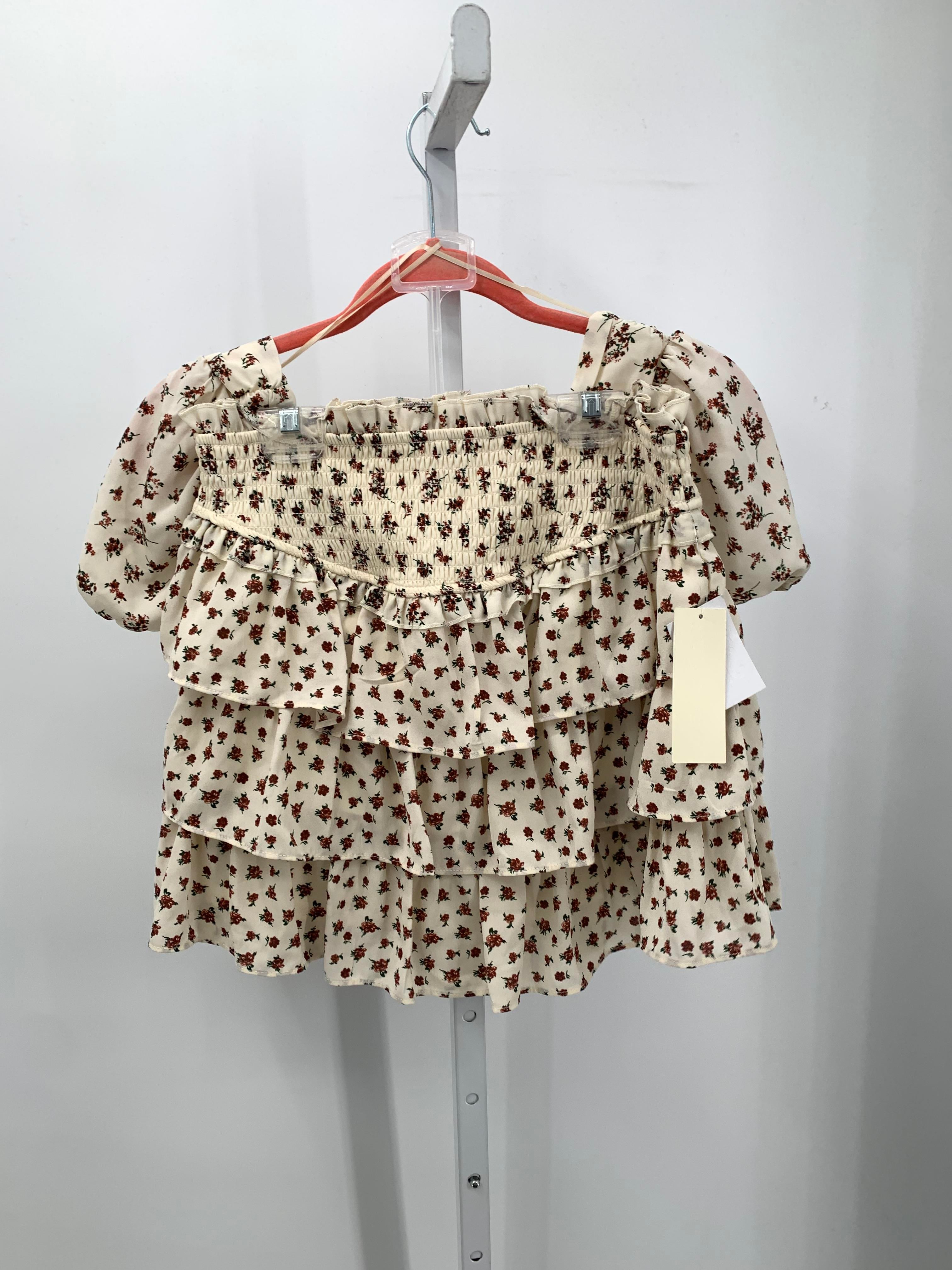 Size Medium Juniors 2pc. Outfit
