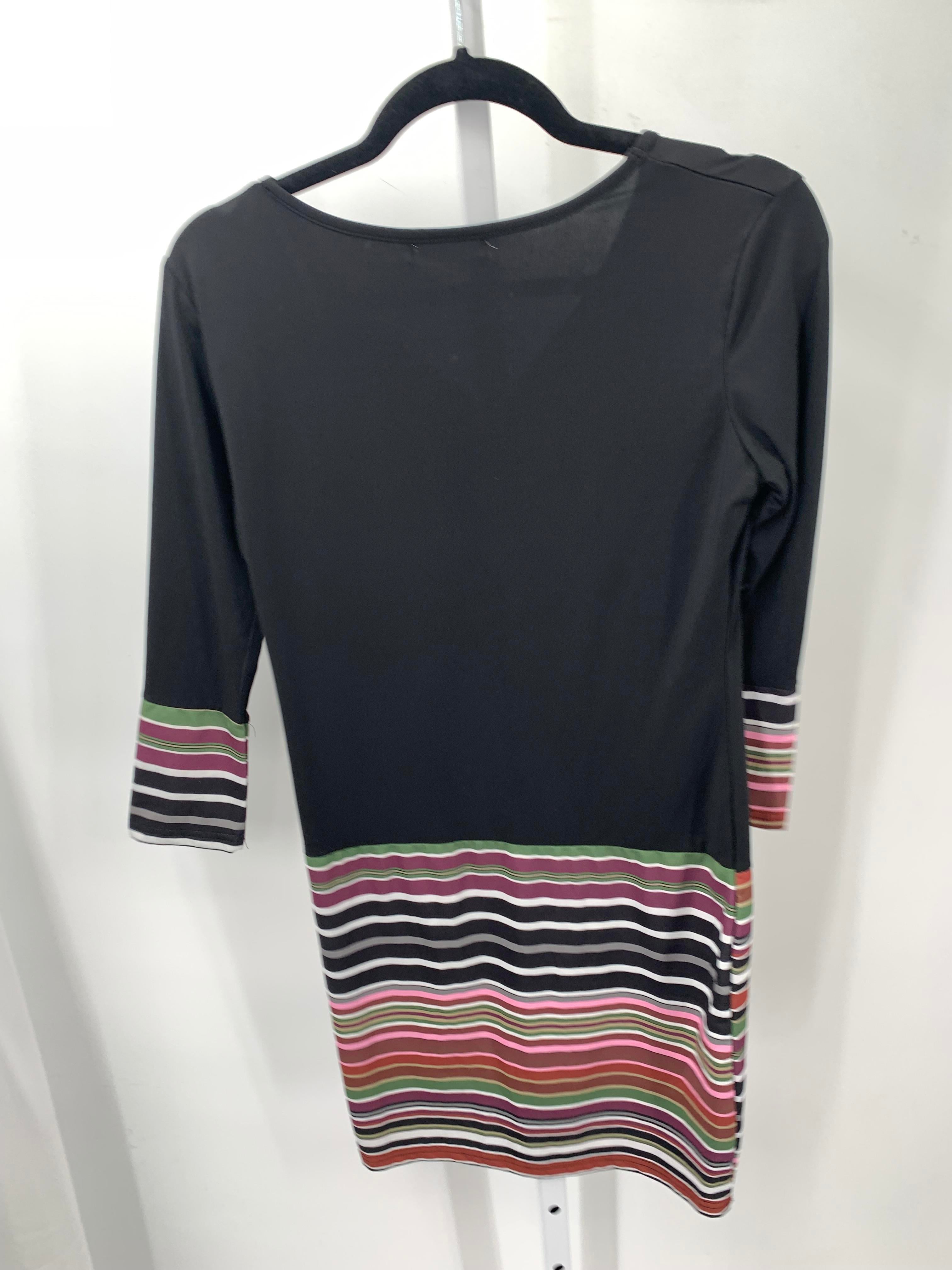 Size Medium Misses 3/4 Sleeve Dress