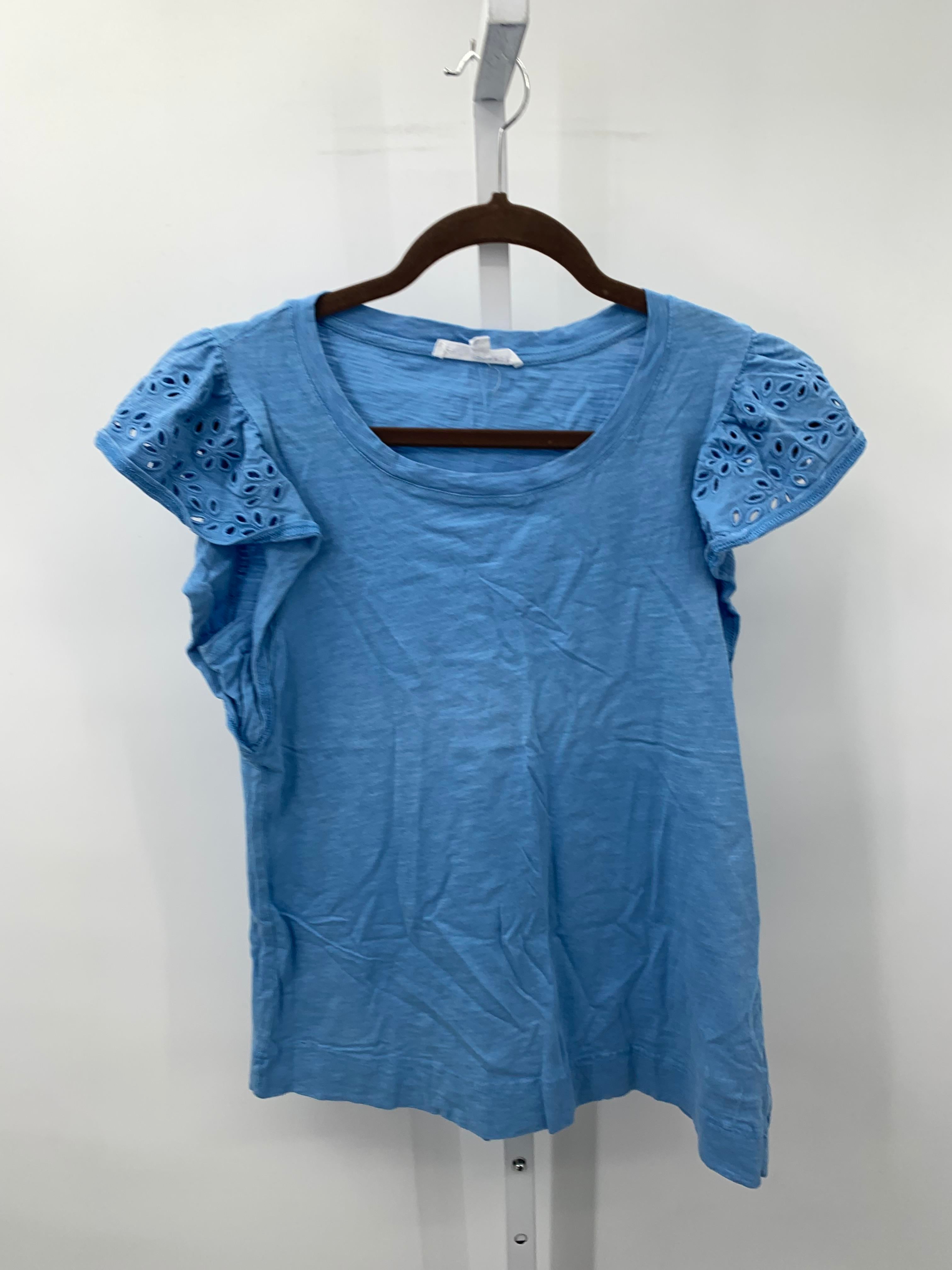 Size Small Misses Short Sleeve Shirt