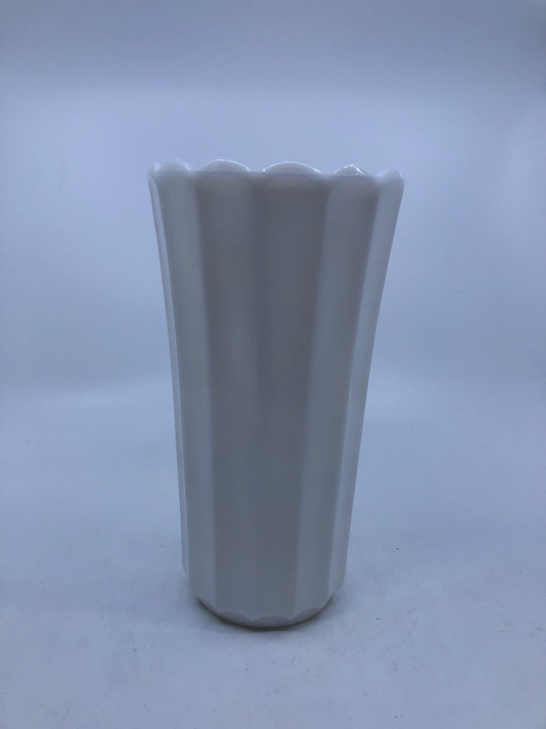 VTG MILK GLASS SCALLOP EDGE VASE.