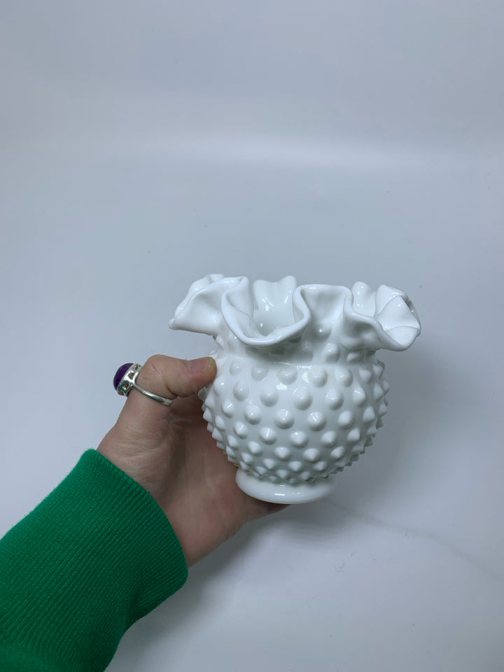 HOBNAIL MILK GLASS VASE W/ RUFFLED EDGE.