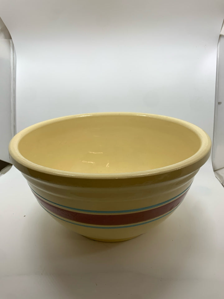VTG HEAVY CREAM BOWL OVENWARE 14 USA.