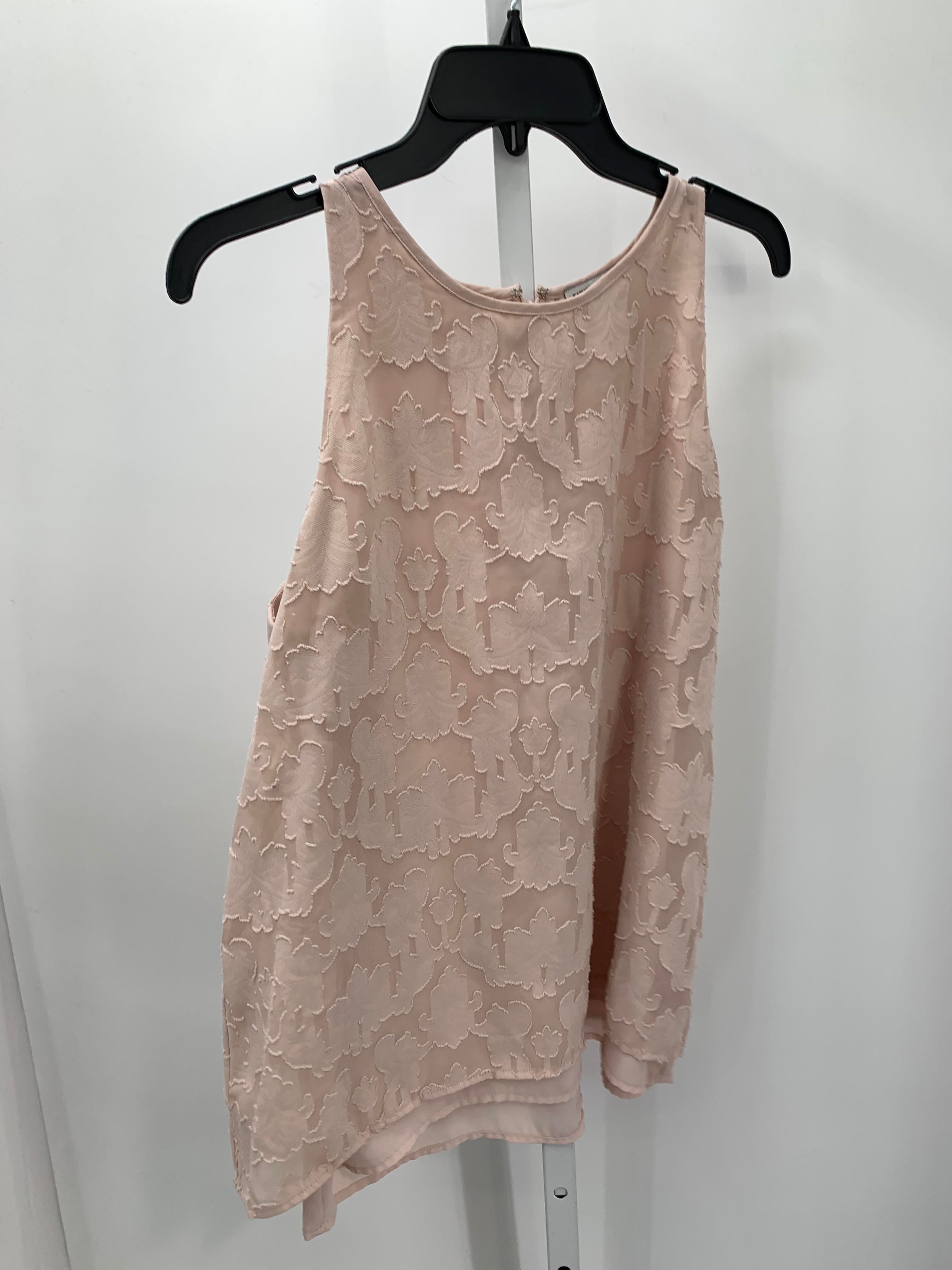 Size Medium Misses Sleeveless Shirt