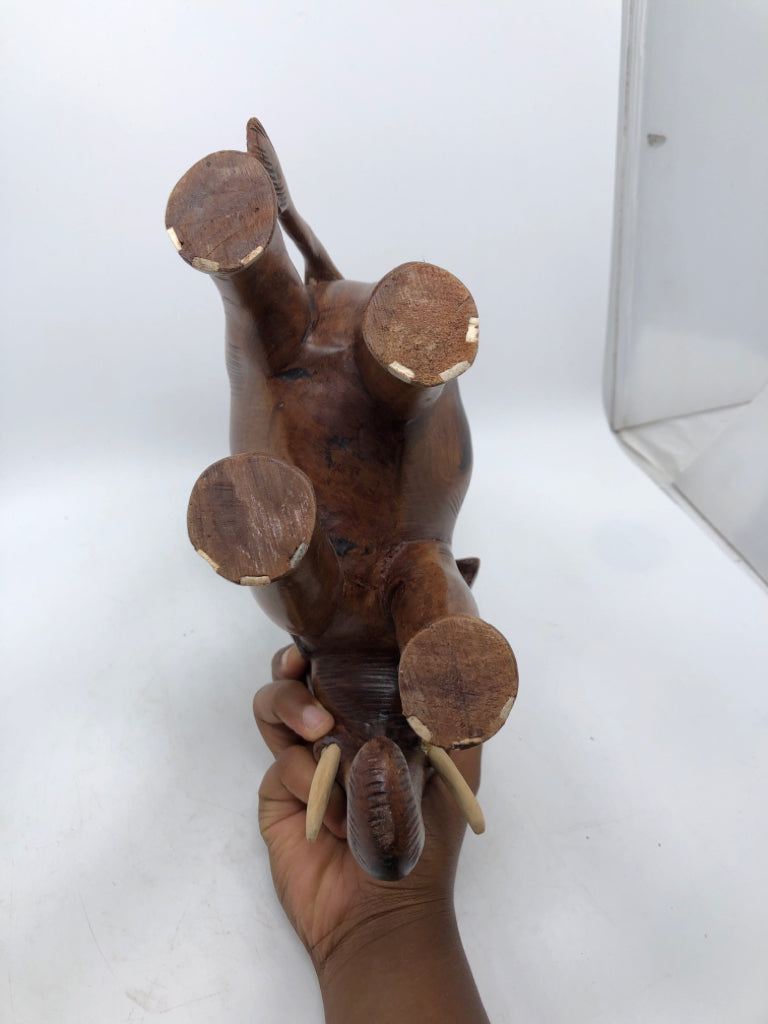 WOODEN CARVED ELEPHANT.
