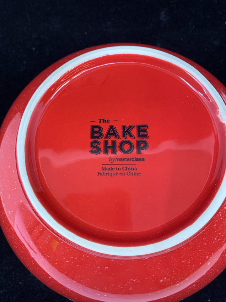 SANTAS HELPER RED CERAMIC MIXING BOWL.