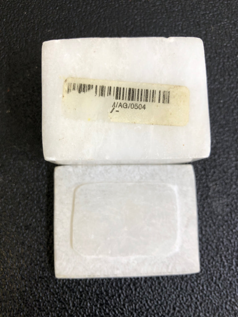 MINI WHITE STONE TRINKET BOX ORANGE FLOWER.