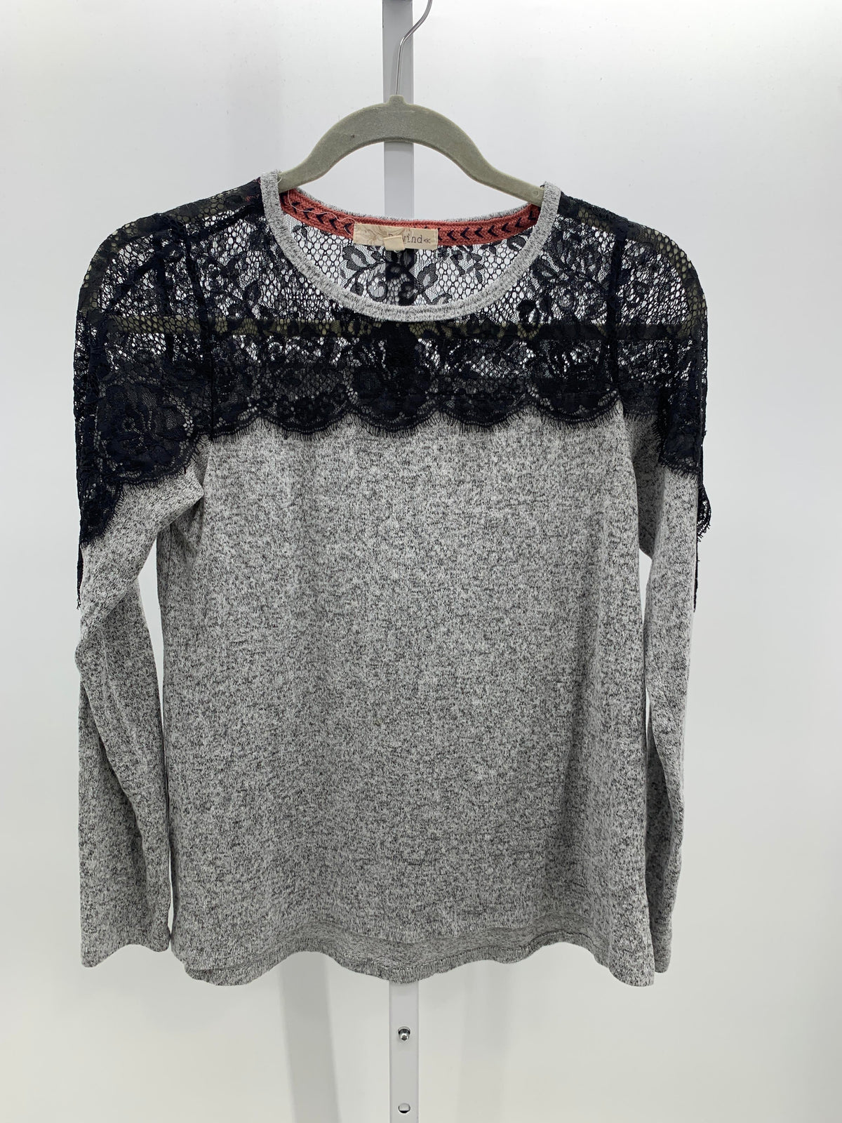 Rewind Size Small Juniors Long Sleeve Sweater