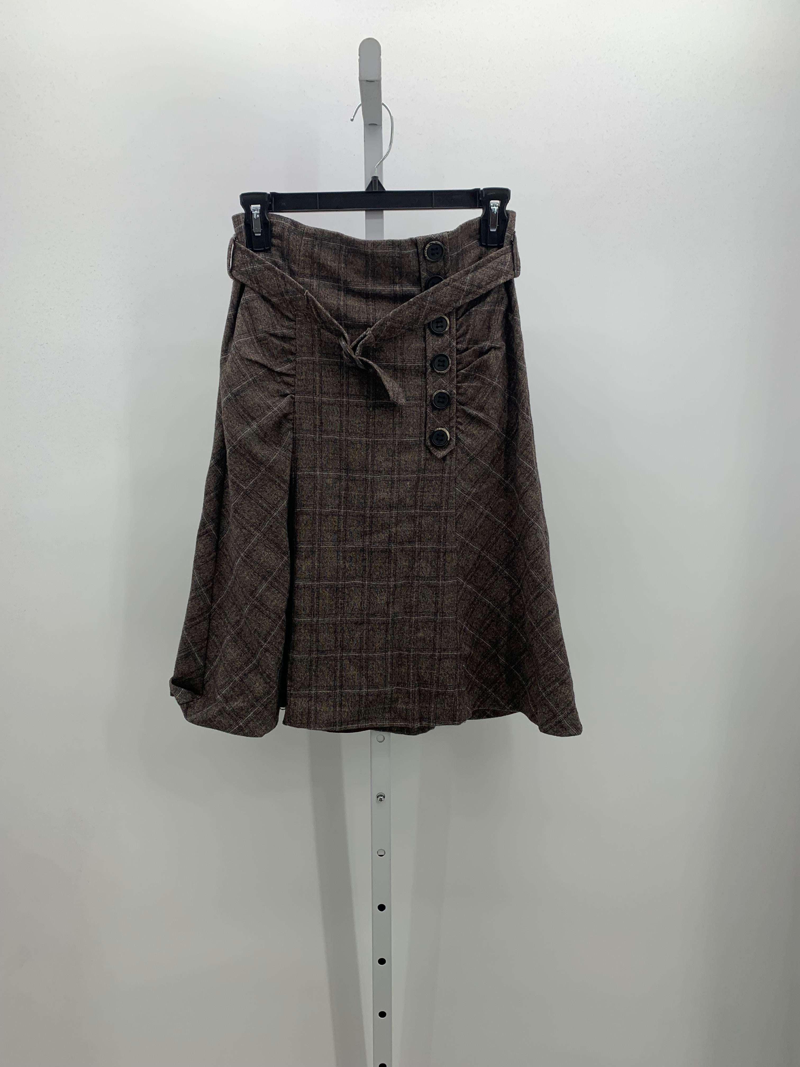 Nannette Size 4 Misses Skirt