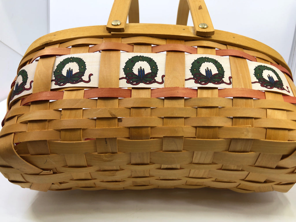 OVAL BLONDE/RED BASKET WITH WREATH DESIGN DOUBLE HANDLE.