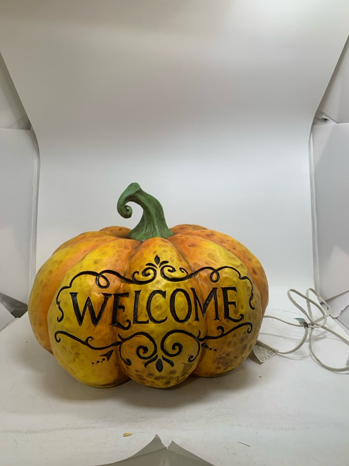 LARGE RESIN WELCOME LIGHT UP PUMPKIN.