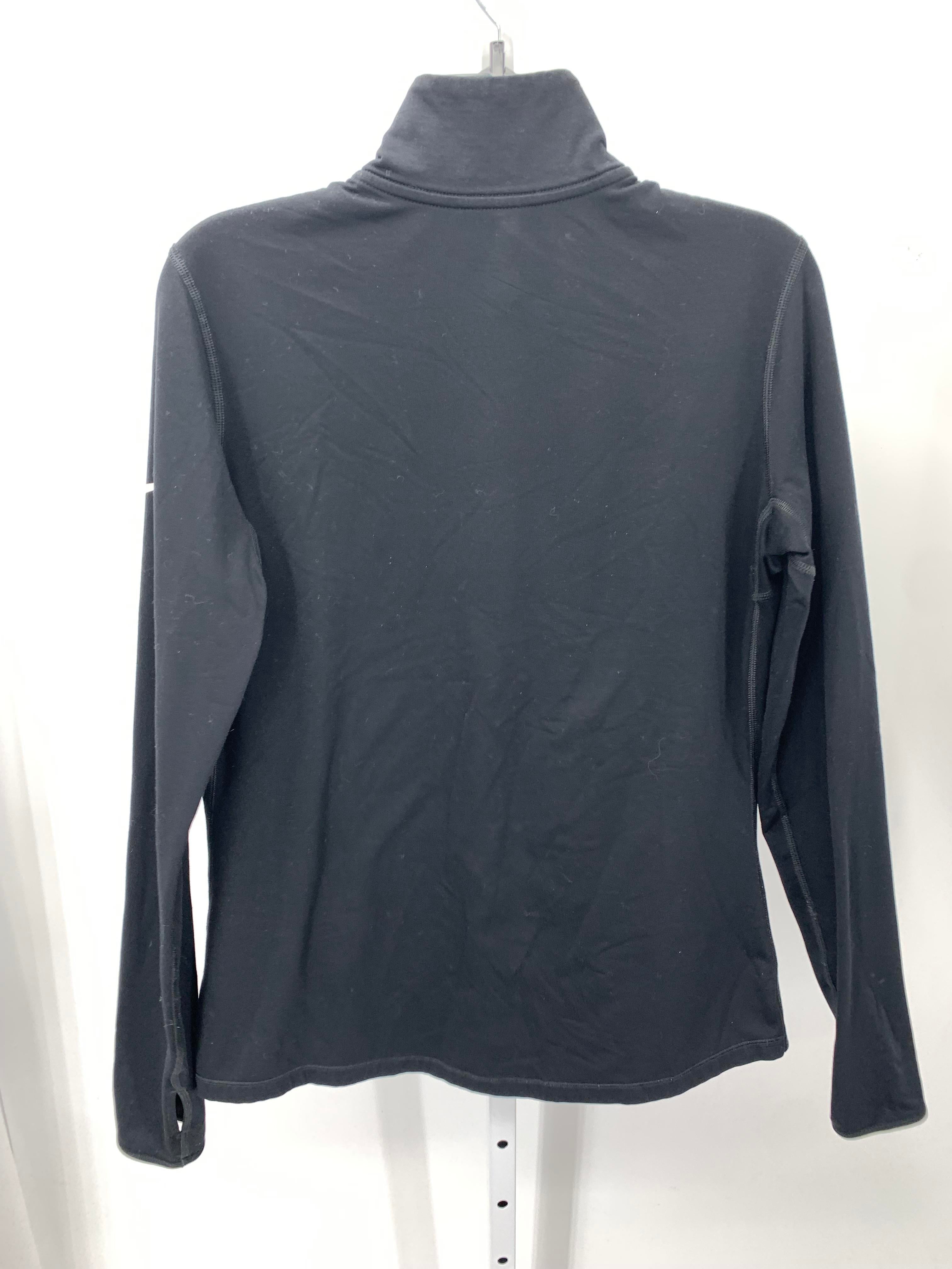 Nike Size Extra Large Misses Long Sleeve Shirt