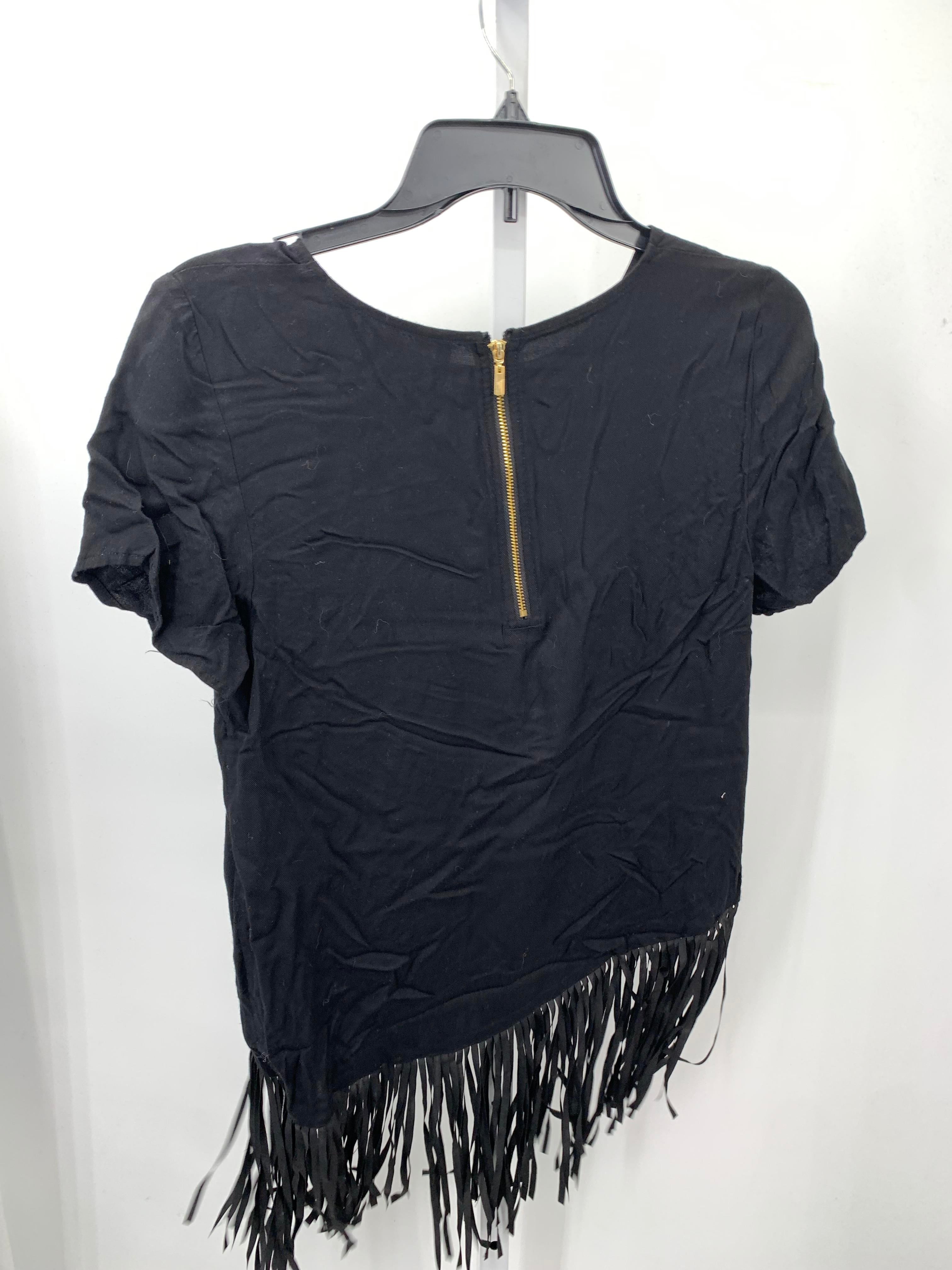Size Small Misses Short Sleeve Shirt