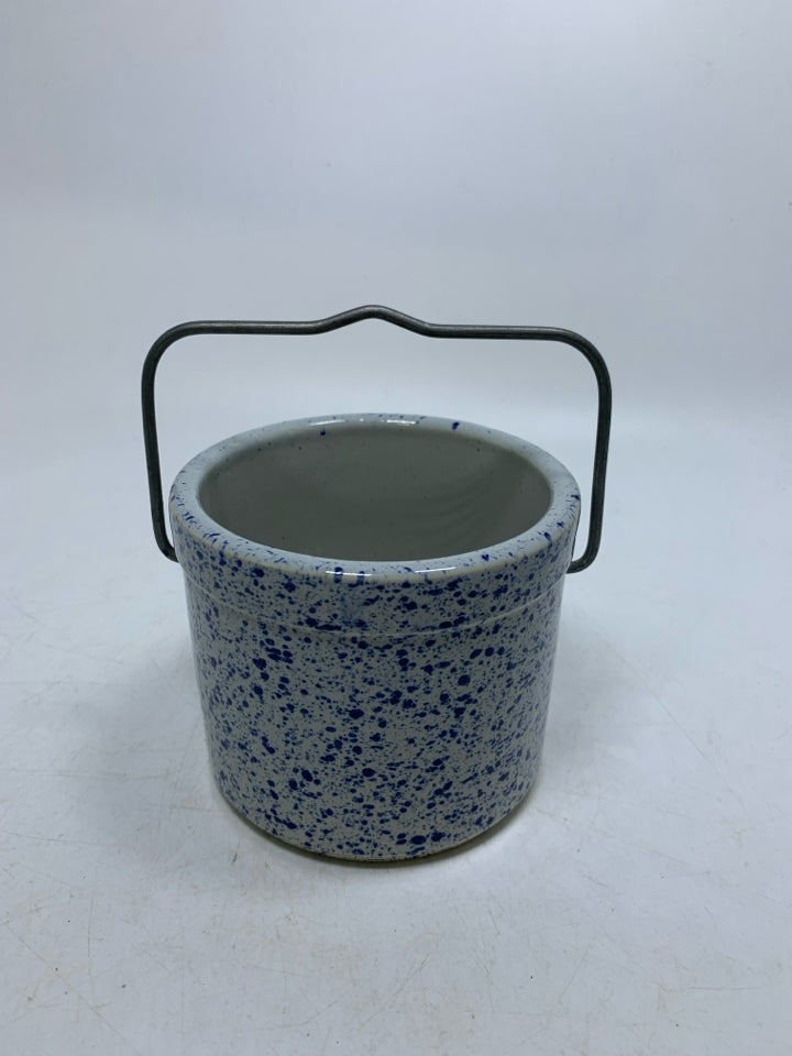 BLUE SPECKLED CROCK W/ NO LID.